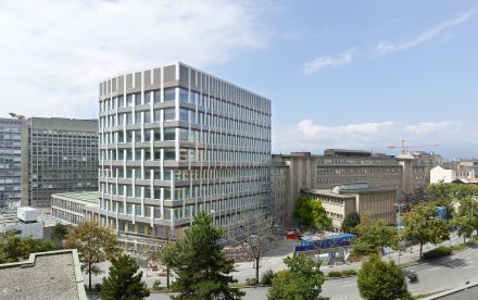 Les HUG inaugurent le bâtiment des laboratoires et de la recherche (BATLab)