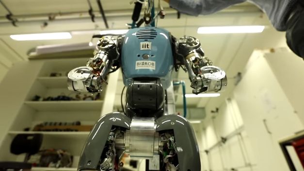 Améliorer les capacités des machines humanoïdes à se déplacer