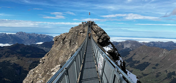 Ligne de crête : entre ambition et arrogance