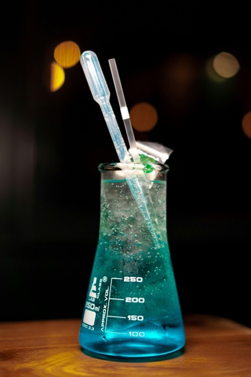 Prix scientifiques suisses : un physicien et une juriste honorés