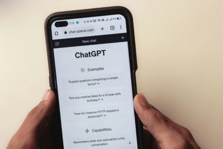 Chatbots d’IA et santé mentale : des médecins suisses tirent la sonnette d’alarme