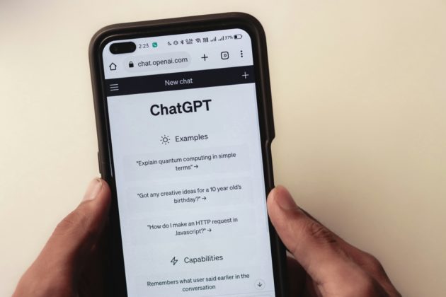 Chatbots d’IA et santé mentale : des médecins suisses tirent la sonnette d’alarme