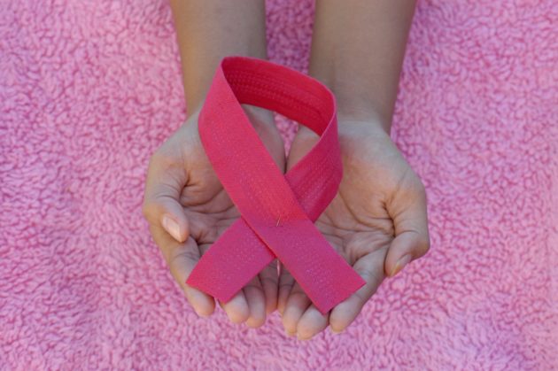 Octobre rose : l’immunothérapie face au cancer du sein, un espoir sur plusieurs fronts