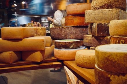 Une étude suédoise questionne le lien entre fromage gras et démence