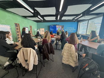Les i-Teams en immersion chez OM Pharma avant le lancement de leur 15e édition