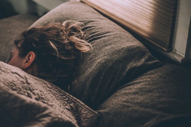 Un simple test salivaire pourrait bientôt détecter le manque de sommeil