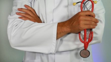 Quand les médecins expriment leurs émotions, la confiance progresse