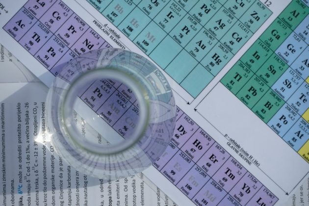 Un faisceau de particules pour tester la gravité d’Einstein